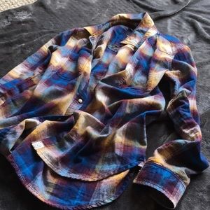 {American Eagle} plaid shirt